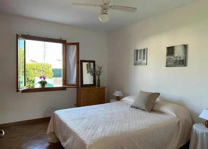 Maria - * Son Carrio (Menorca)